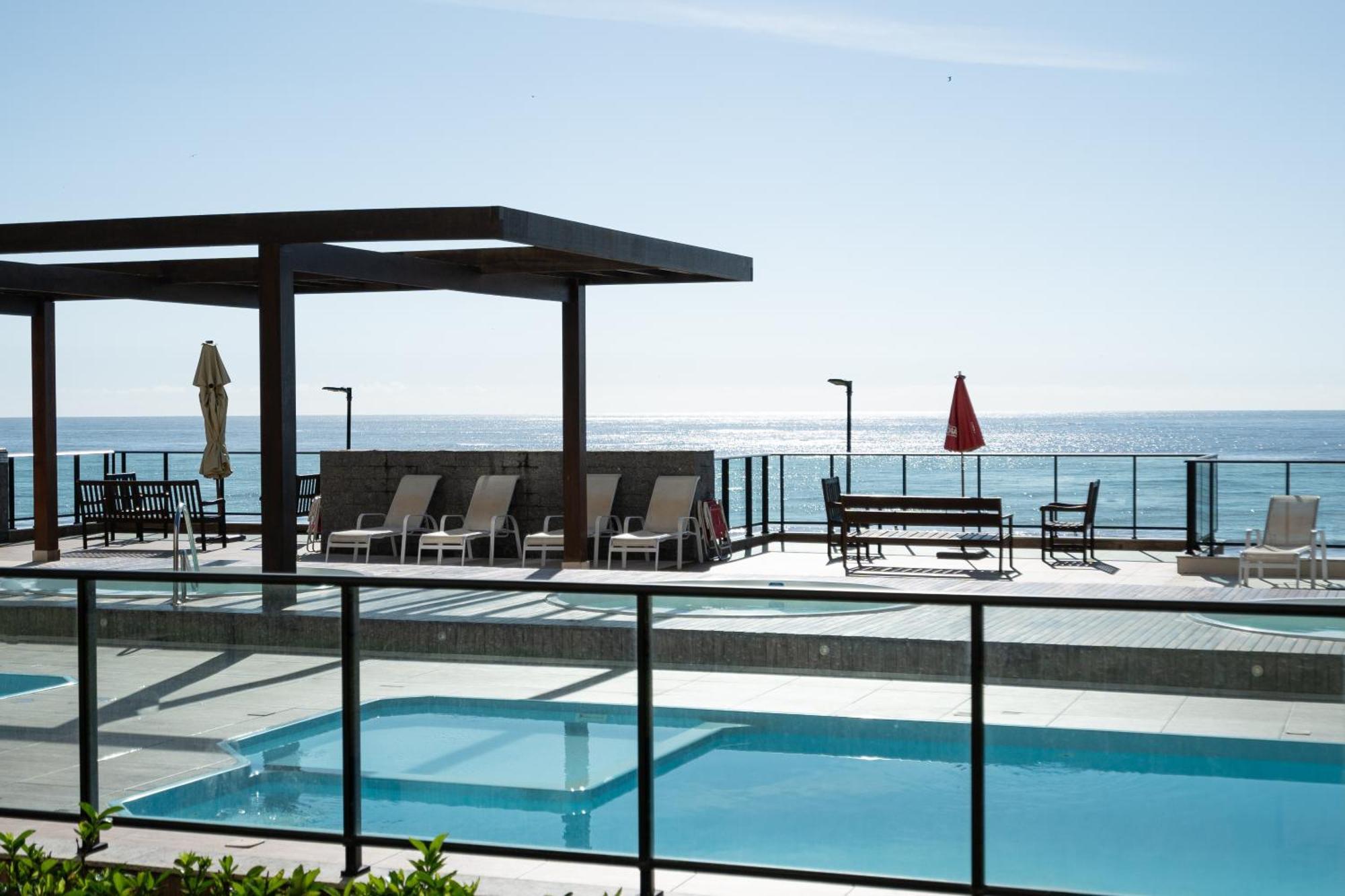 Aptos Completos Com Vista Mar Pe Na Areia Em Barra Velha Em Condominio Resort Com Spa, Piscina, Quadra De Futebol, Sala De Jogos, Brinquedoteca, Complexo Com Diversos Comercios Extérieur photo