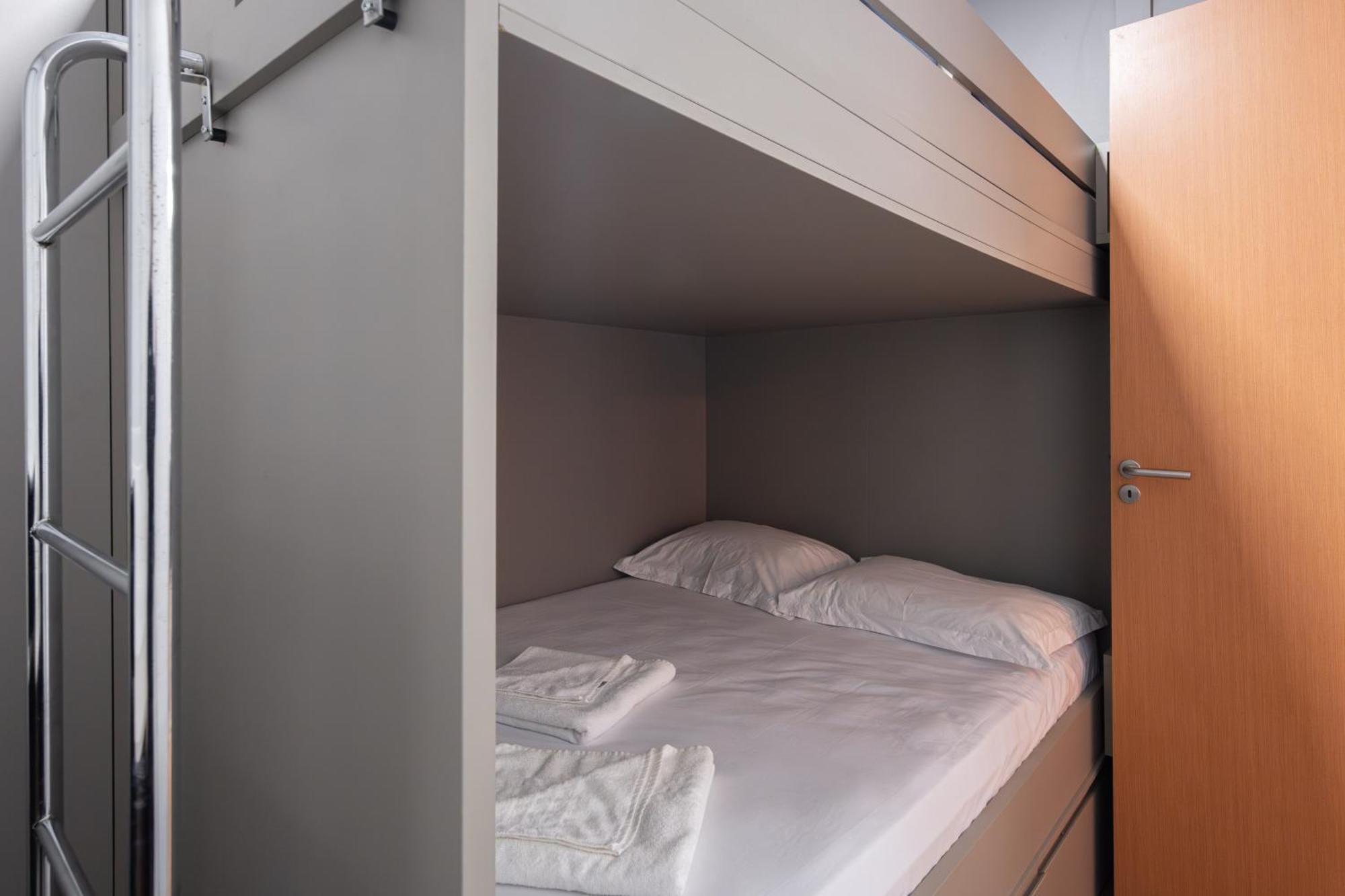 Aptos Completos Com Vista Mar Pe Na Areia Em Barra Velha Em Condominio Resort Com Spa, Piscina, Quadra De Futebol, Sala De Jogos, Brinquedoteca, Complexo Com Diversos Comercios Chambre photo